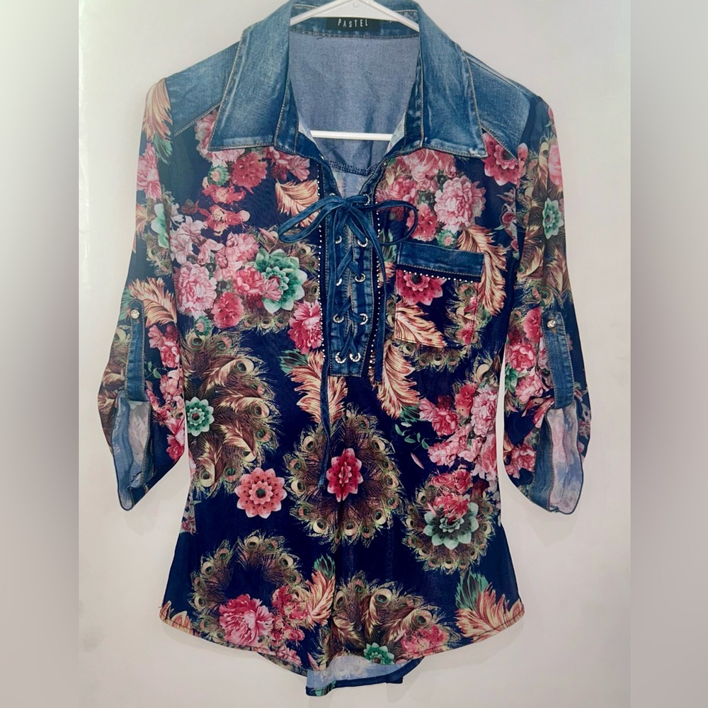 Pastels Floral Denim Blouse - Multicolor